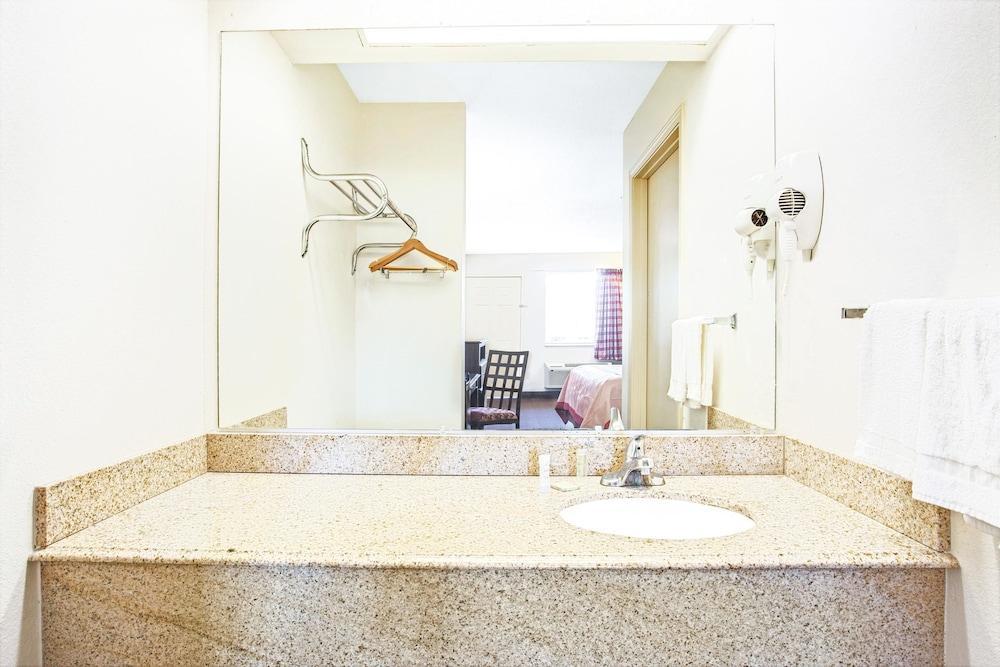 Rodeway Inn Richland Ngoại thất bức ảnh